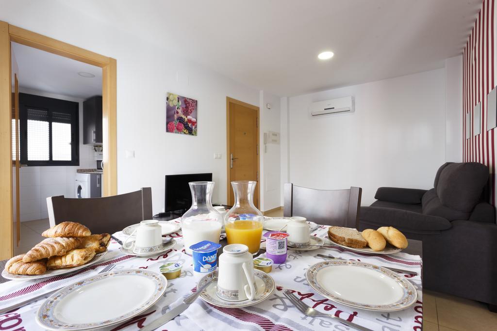 Apartamentos Santa Barbara Аликанте Экстерьер фото